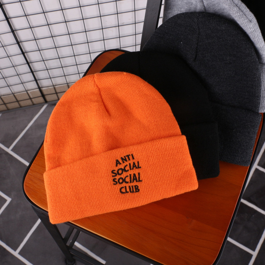 

Winter Fashion Brand Ins New Men and Women Orange Wool Korean Hip Hop Cold Couple Knitted Hat UVPC