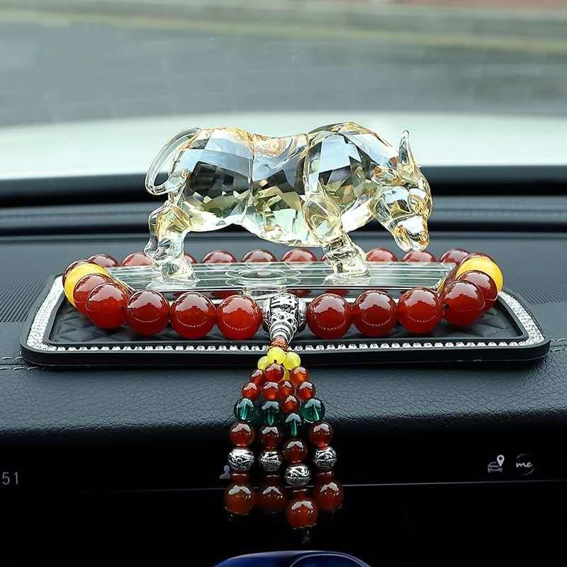 

Birthday gift Car Zodiac Ox Bull Decorations High-end Crystal Lucky Bull Car Interior Jewelry Perfume Seat Decoration