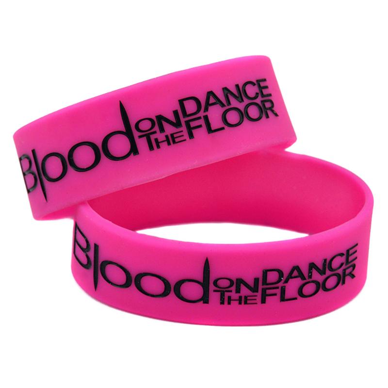 

1PC 1 Inch Wide MJ Blood on the dance Floor Silicone Bracelet for Music Fans