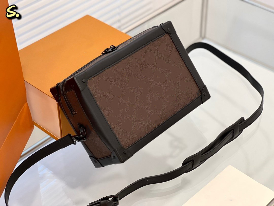 

Hot Style Cross Bag Handbag Comes With Box Men Women luxurys Fashion Designers Bags High Quality, Extra cost