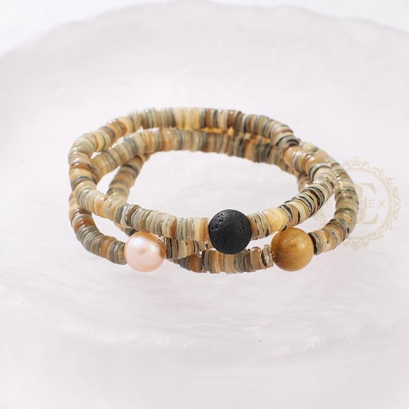 

One Fashion Jewelry Shell Heishi with Elastic Cord Bracelet - 50mm (BE46)1