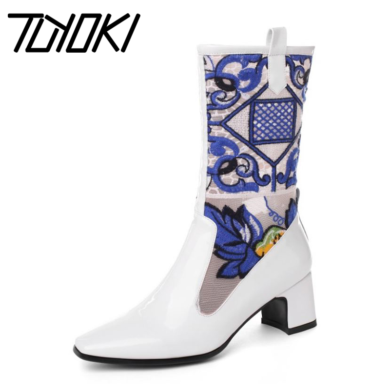 

Tuyoki Genuine Leather Half Short Boots Women National Style Flowers Designer Shoes Women Zipper High Heel Boots Size 34-43, Black