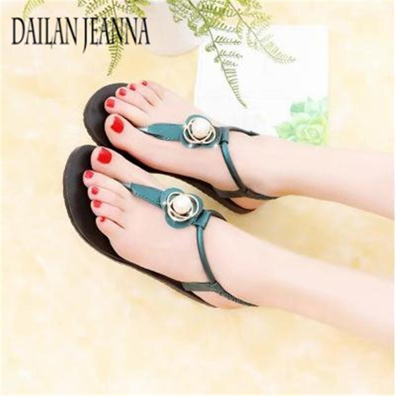 

Flat sandals women summer 2020 Korean version of minimalist foot clip toe female students low-heeled casual joker flower shoes1, Style1 black