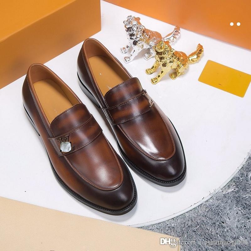 

A4 Mens Derby Genuine Leather Business Casual Shoes Pleated Pointed Toe Dress Shoes Designer Brand Wedding Footwear Metallic Logo, Shoelace