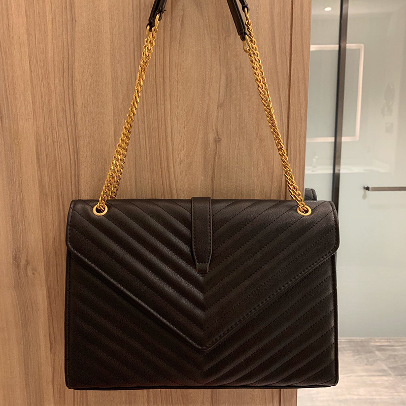 

New Lady Bag Rhombus Embroidery Thread Soft Texture Chain Bag Fashion One-shoulder Envelope, Make up the difference