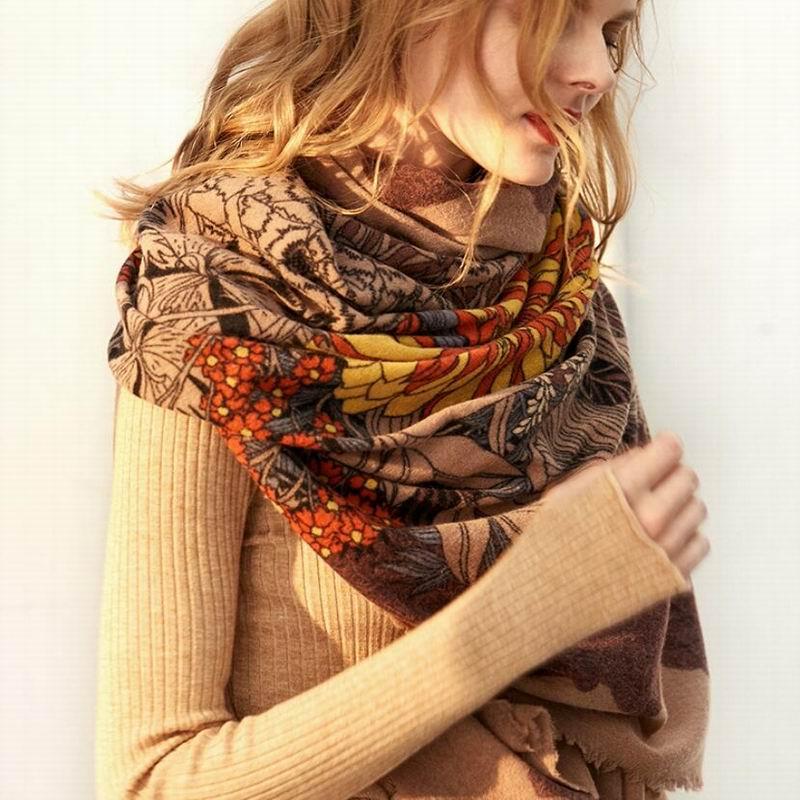 

New 100 Wool Scarf Women High Quality Pure Wool Scarfs Print Warm Shawls Winter Lady Gift Free Shipping
