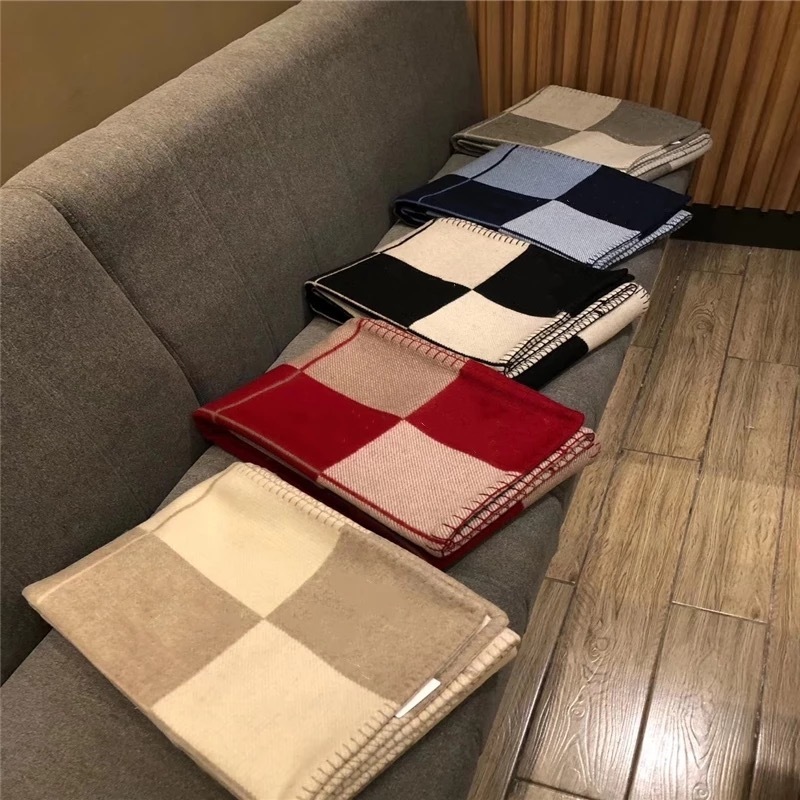 

Cashmere Nobles Luxury Thickening H Blanket 1520 g H Shawl Scarf Thick Wool Air Conditioning Sofa Aircraft Blanket 140x170cm 201113