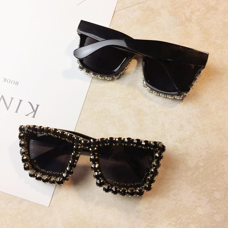 

Sunglasses 2021 Oversized Crystal Women Square Bling Rhinestone Sun Glasses For Woman Luxury Fashion Shade UV4001