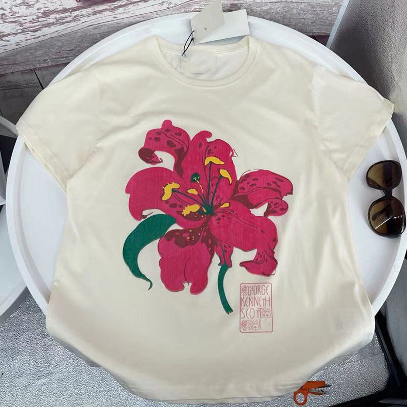 

Flower print cotton round neck star same T-shirt women's large size couple's 2021 new leisure Street Photo, White