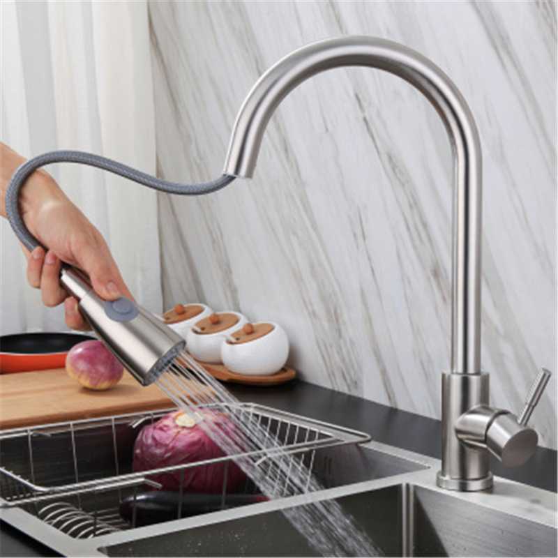 

Kitchen Bathroom Faucet Hot and Cold Water Pull Out Kitchen Tap Brushed Rotation Sink Faucet Sprinkler Basin Black