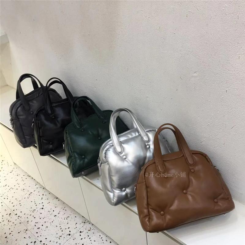

Fashion Space Padded Large Capacity Totes Designer Down Cotton Handbags Luxury Pu Leather Crossbody Bag Female Big Purses 2021, Black
