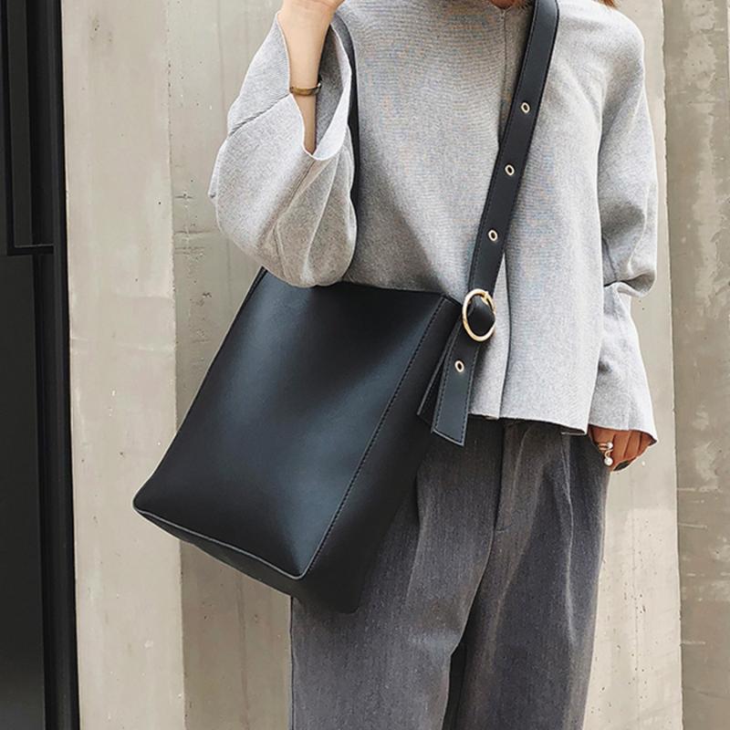 

Fashion Pu Leather Composite Bags For Ladies Casual Solid Large Capacity Bucket Bags For Women Simple Vintage Messenger New, Black