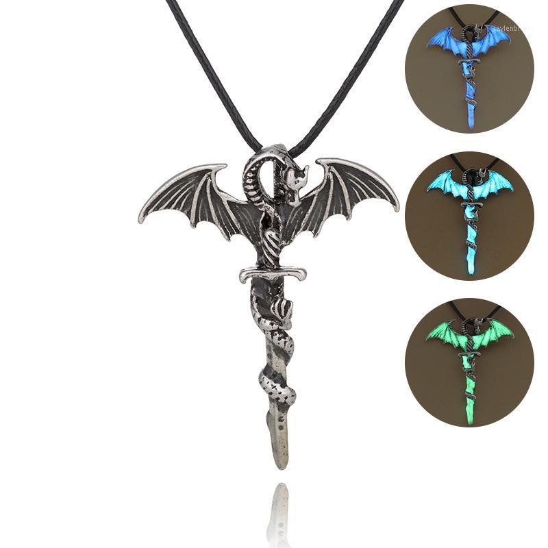 

Pendant Necklaces Rinhoo Vintage Magic Steampunk Glowing Luminous Punk Dragon Pendants Mens Jewelry Glow In The Dark Necklace1
