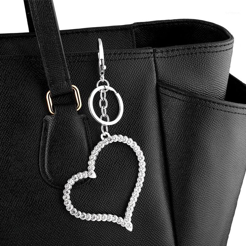 

GRAPES For Women Gold Chain Car Bag Charm Key Ring Holder DIY Big Heart Keychain Accessories Wholesale Jewelry Gifts1