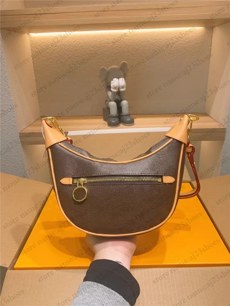 

Loop Cross Body Bag Collection Half-Moon Baguette Croissant Bag Monograms Chain designers Womens Handbags Purses M81098, 02