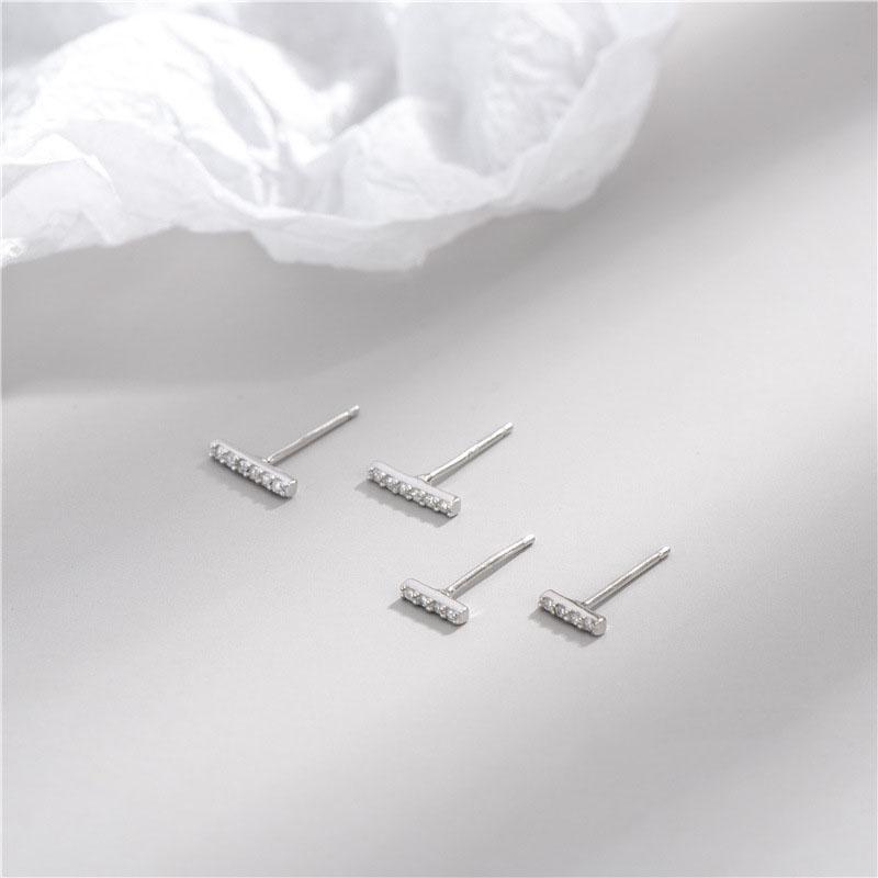 

Stud S925 Sterling Silver Diamond Earrings Simple Style Fashionable Temperament Women Wedding Engagement Gift Jewelry