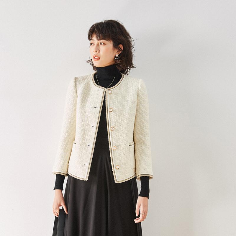 

Small Fragrance Bright Silk Elegant Temperament White Round Neck Long Sleeve Coat Fall New Fashion Commuting Women' Clothes