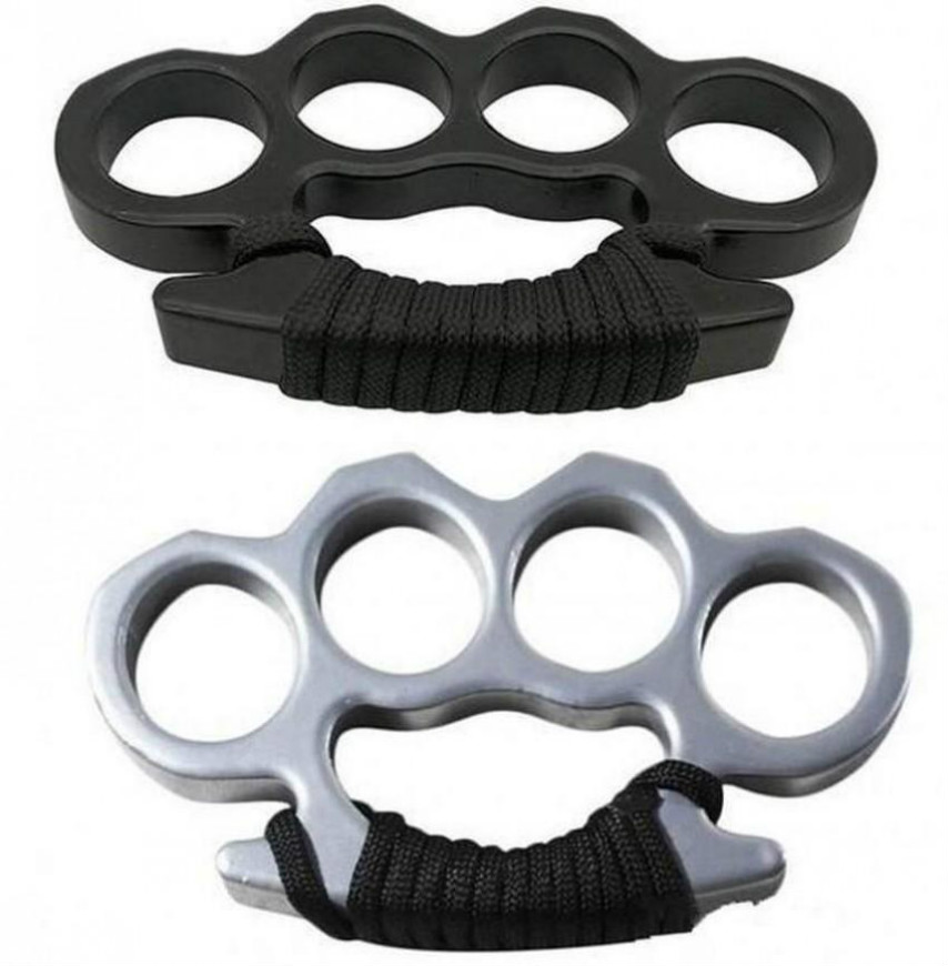 

Hot Spades Knuckle dusters Metal alloy Brass knuckles Self Defense tool Personal Security equipment Iron fists Boxing gloves