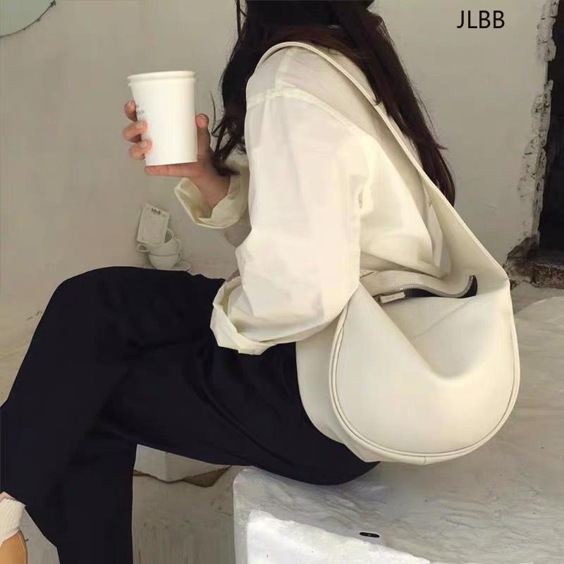 

Korean women's shoulder bag 2021 large capacity soft PU leather handbag Casual Wide strap Crossbody Bags bolsa feminina black