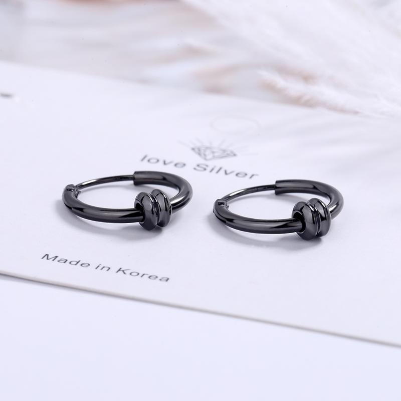 

Niche hip-hop Korean earrings a pair of men and women couples black gold earrings street personality jewelry