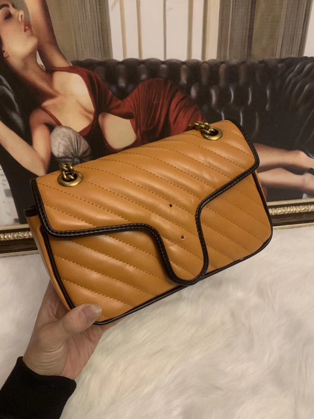 

New Style Women Shoulder Bags Small Gold Chain Cross body Bag Pu Leather Handbags Purse Female Messenger Tote Bag Wallet 22cm*5cm*14cm