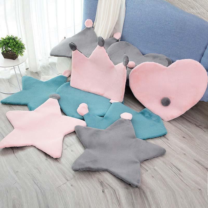 

Nordic Faux Fur Short Plush Super Soft Stuffed Carpet Crown Heart Pentagram Carpet Floor Mat Home Bedroom Living Room Rug1, Pink heart 66x76cm