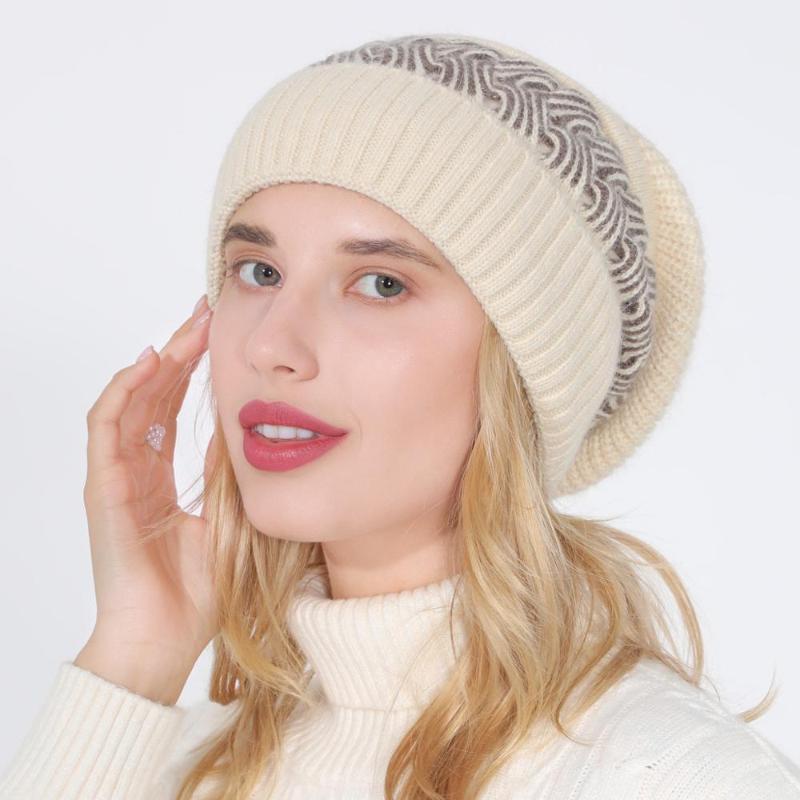 

Winter Women Hat Fine Ribbed Knit Bennie Hat Pattern Woolen Thickened Skullies Women's Knit Warm Soft Casual Cap Bonnet, Black