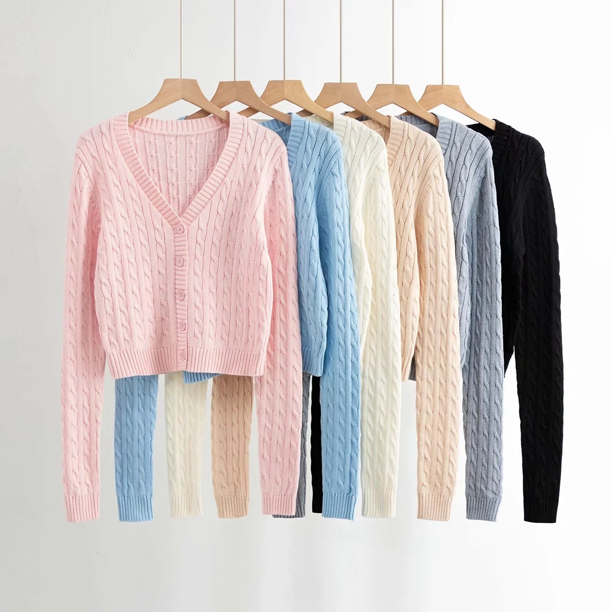 

2021 New the Spring Bm of Europe and United States Women' Sweater V-neck Twist Knitted Cardigan 6umo, See chart