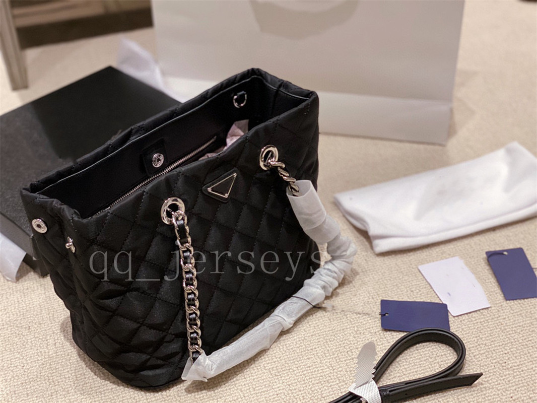 

High Quality Luxury Designer 2021 new fashion rhombus chain portable tote bag large capacity shoulder bag, No bag