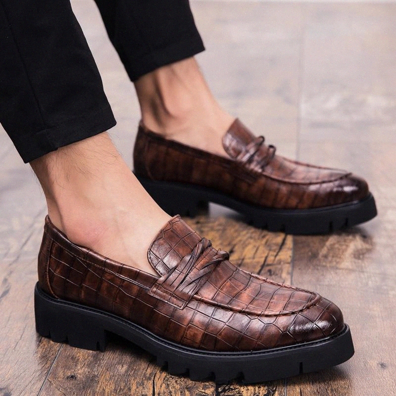 

Men Leather Shoes outdoor Casual Formal Business Men's Shoes fashion Black Retro shoes Slip-On Mens Loafers Zapatos Hombre #ae8k