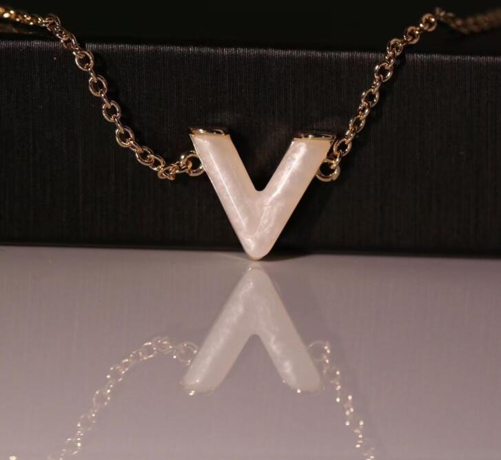 

r letter necklace gold silver rose gold necklace v letter necklace for women