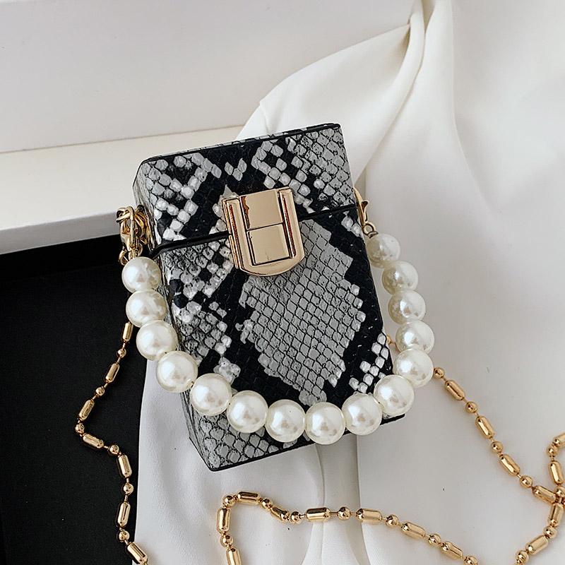 

Small Snake Print Shoulder Crossbody Bags Messenger Handbags For Women PU Leather Personality Tote Pack Bolsas Mujer Sac A Main, Black