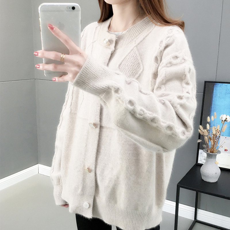 

2021 New Korean Female-style Cardigan Spring Single Autumn Breasted Long Sleeve the Neck Ladies Knitted Wear Casual Blouses for Female Gpsb, Beige