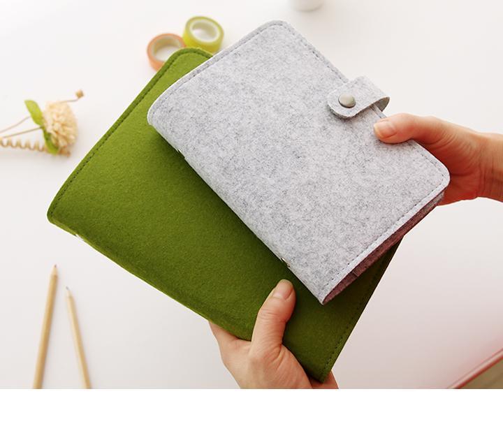 

Wool Felt A5 A6 Vintage Loose Leaf Refillable Spiral Notebook Diary Planner Filofax Travel Journal Notepads Simple Light Harphia1