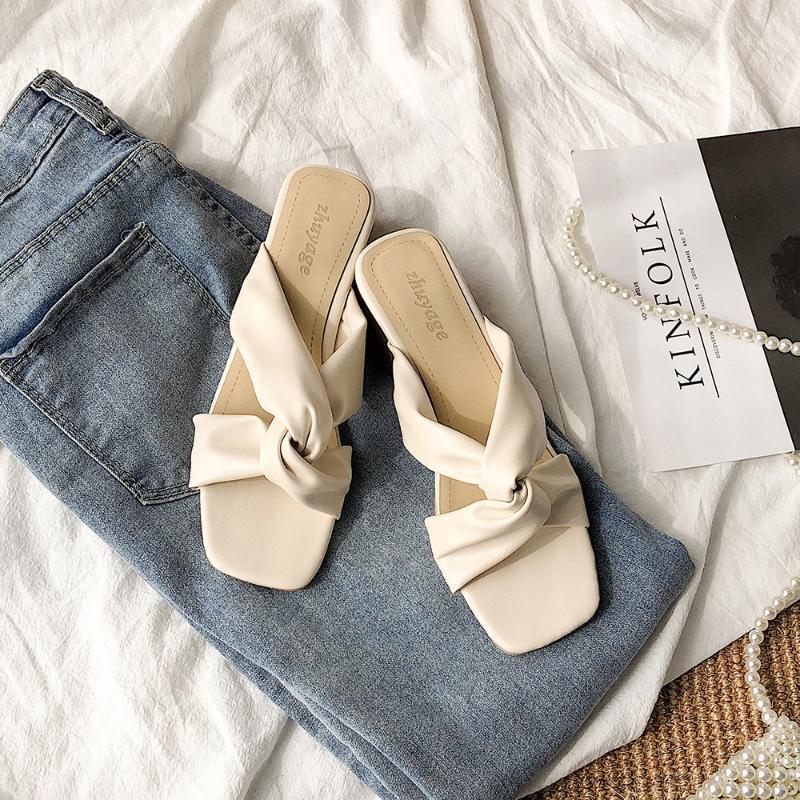 

Women Shoes Slipper New Style In Summer 2020 Students' Square Head And Thick Heel Sandals For Women ladies slopper1, Beige