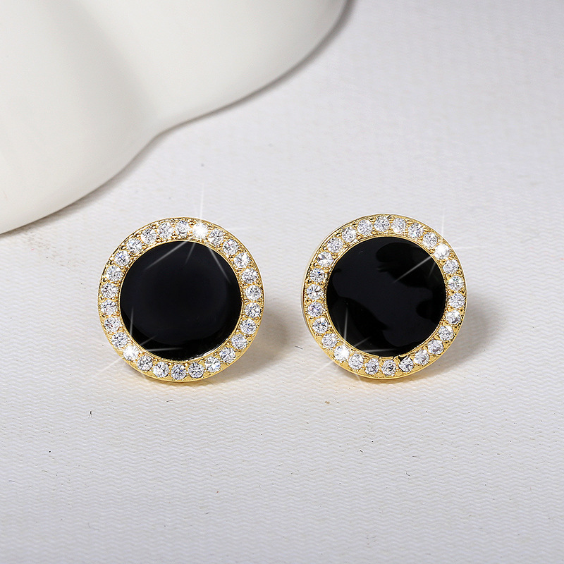 

Women Luxury Diamond Stud Simple Series Black Onyx Silver Plated Pin Premium Heart Star Round Square Earrings Designer Jewelry Fashion Earring For Female Daily Wear