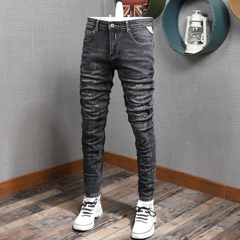 

2021 New Italian Style Fashion Men Jeans Retro Black Gray Elastic Slim Fit Ripped Denim Pants Embroidery Vintage Designer Long Trousers 9rbi
