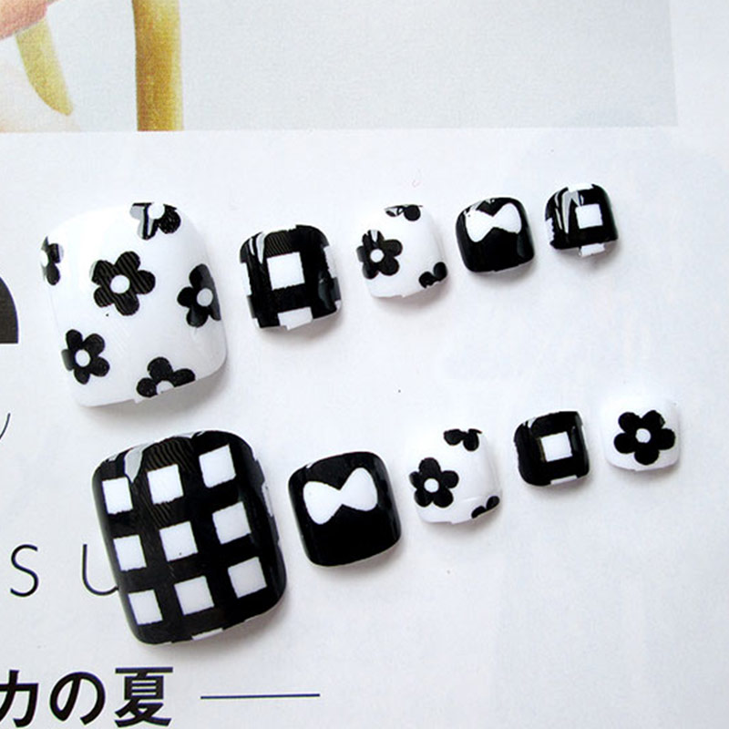 

24 Pcs/ Set Beauty Toe Nails Tips Toe Feet False Full Nail Tips Manicure Kits @ME88