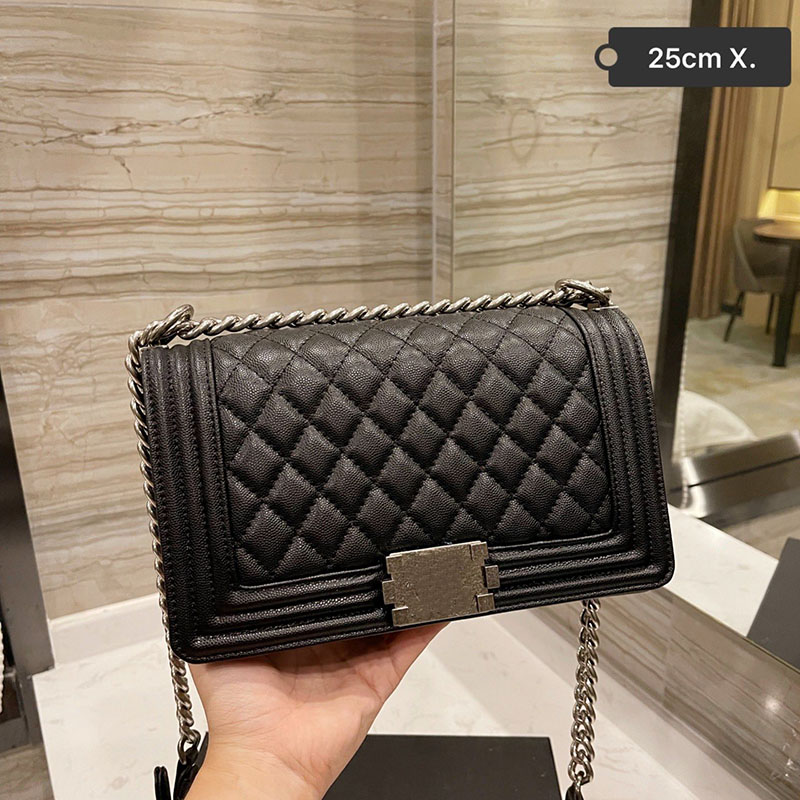 

Classic Single Falp Boy Bags Distressed Hardware Quilted Matelasse Chain Large Capacity Womens Famous Luxury Designer Calfskin Handbags 25C, Box