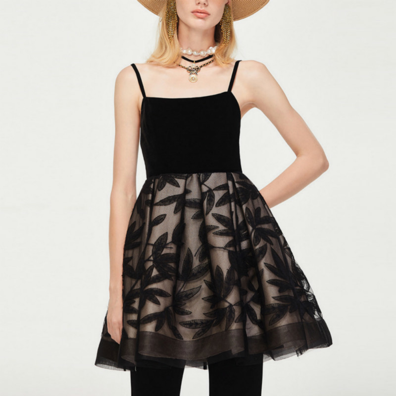 

Runway 2021 Summer Women Mini Sexy Alley From Slash Neck Ladies Malha Bordada Aline Fancy Dresses Dressed in New Vintage Party Hvyd, Black