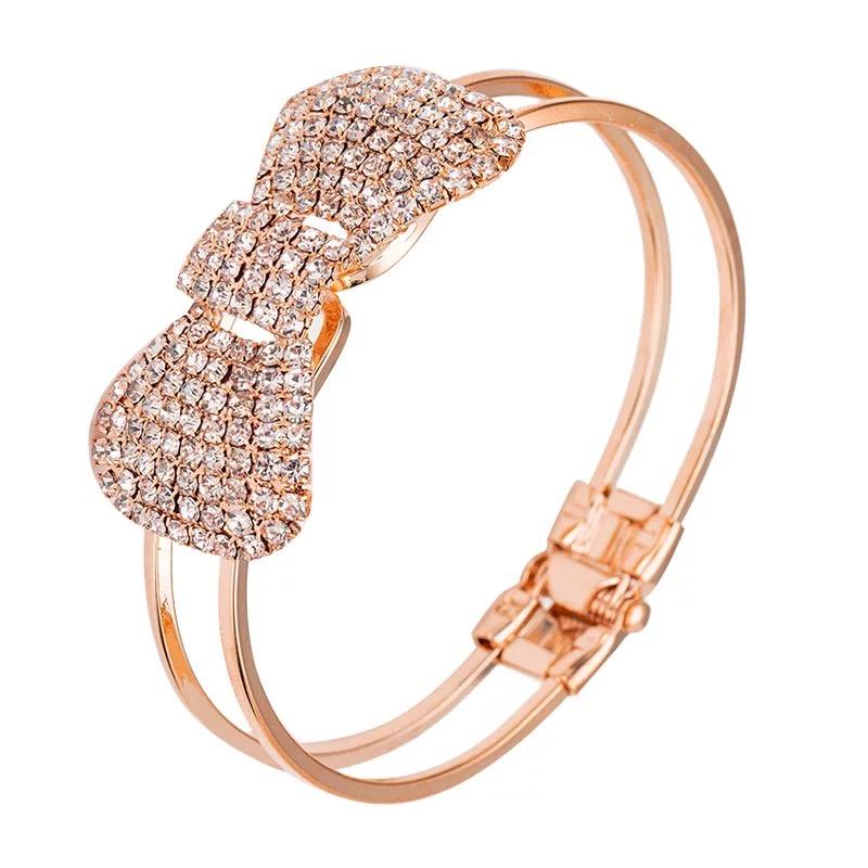 

trend full rhinestone Butterfly Bracelet Simple Girls Sweet Butterfly Pendant Charm crasp Bracelets Hand Jewelry Gifts For Women