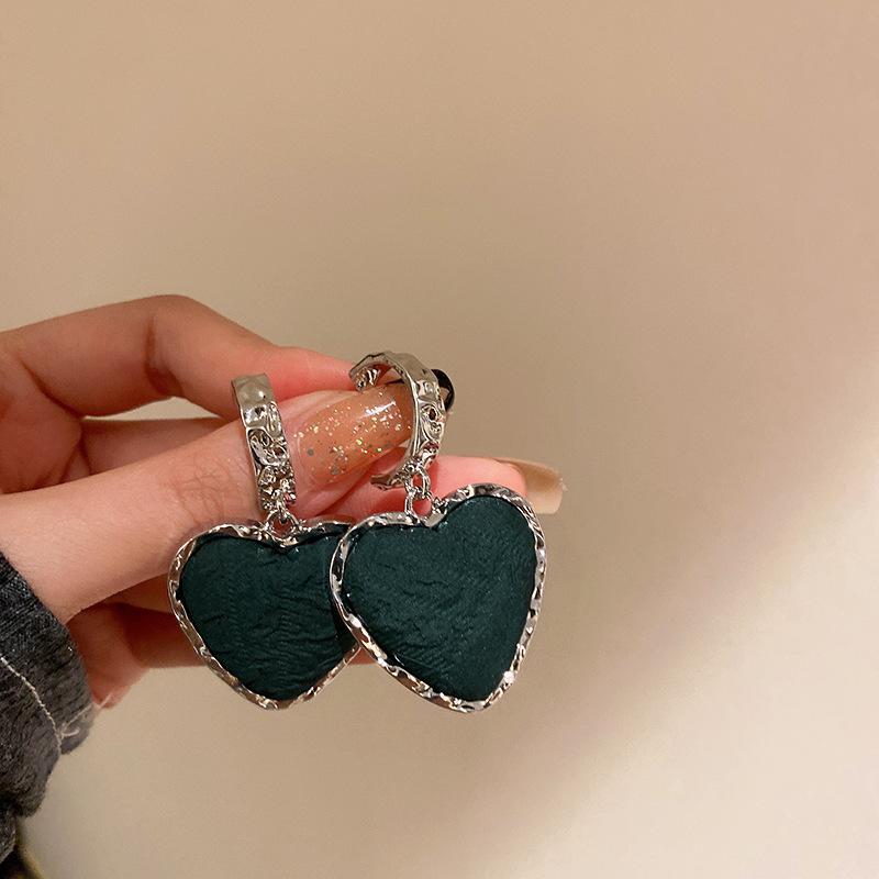 

Dangle & Chandelier 2022 Korean Big Heart Vintage Cloth Temperament Earrings For Women Fashion Statement Oorbellen Pendientes, Silver