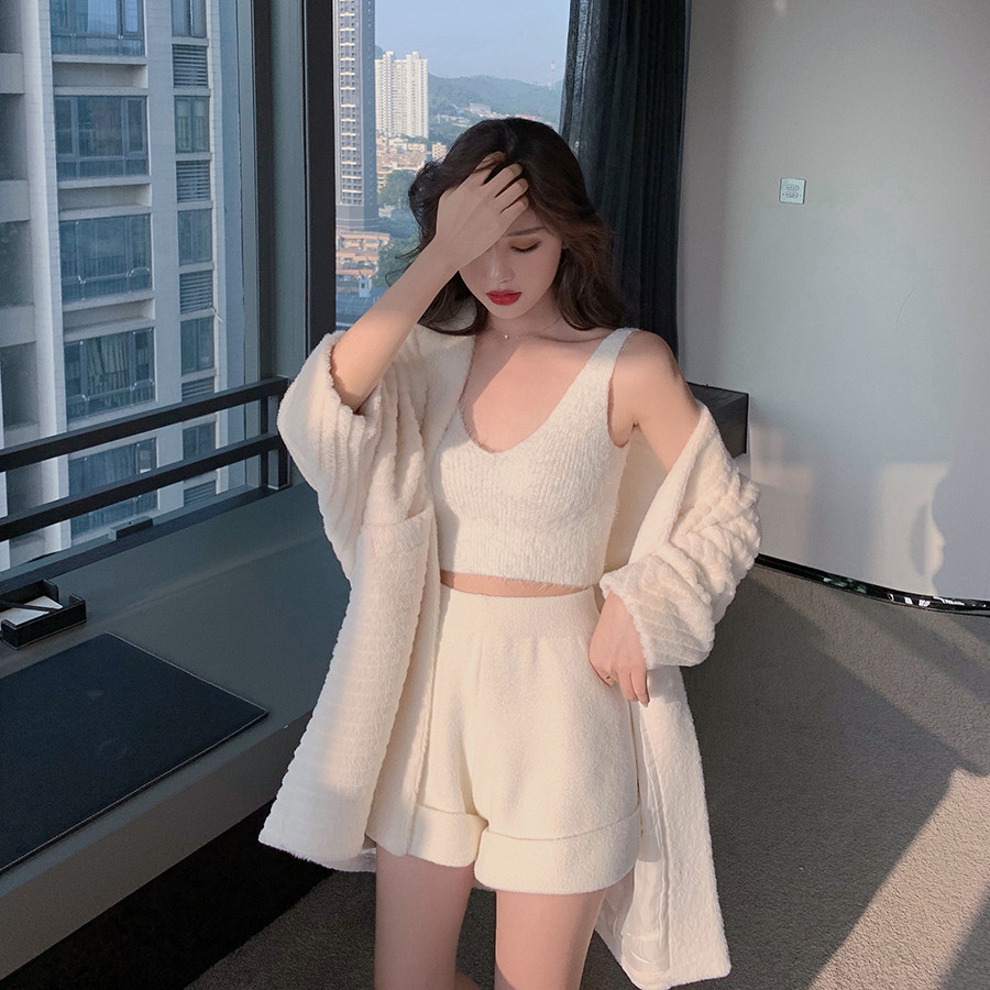 

2021 New Cardigan Suit Knitted Fabrics Women's Clothes Two White T-shirt 3 Joint Parts B23P, Tops and shorts