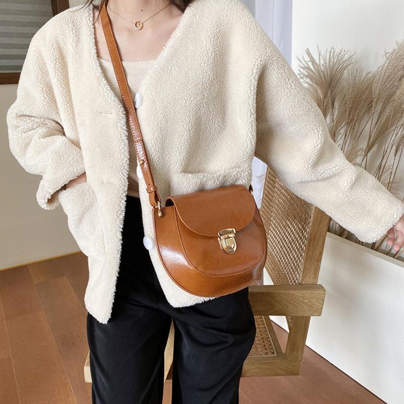 

Women 2021 New Crossbody Bags Wild Leather Shoulder Bag Vintage Large Capacity Messenger Bag Functional Phone Bolsa Mujer, Black