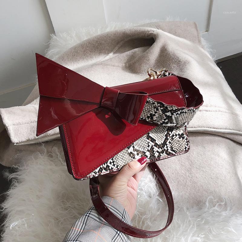 

Handbag 2019 Fashion New Bow Tote bag Quality Patent Leather Women's Handbag Serpentine Shoulder Messenger bags1, Beige