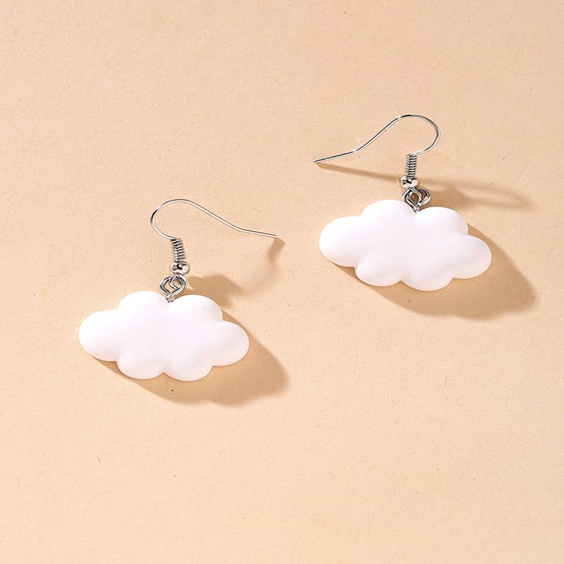 

Cute Cartoon White Color Cloud Pendant Earrings for Women Exaggerated Hook Dangle Drop Earrings Party Statement Jewelry