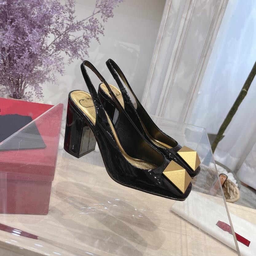 

2022 Dress shoes Designer Summer Women high-heeled shoe sandals Lady occupational work feast formal occasion Intellectual sexy woman multicolor big size 34-42, Box