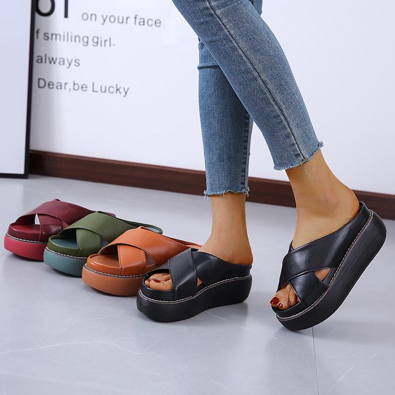 

Women Platforms Sandals 2021 Fashion Beach Chunky Slippers Slip on Slides Outdoor Slipper Woman Casual Shoes Drop Shipping, Yellow