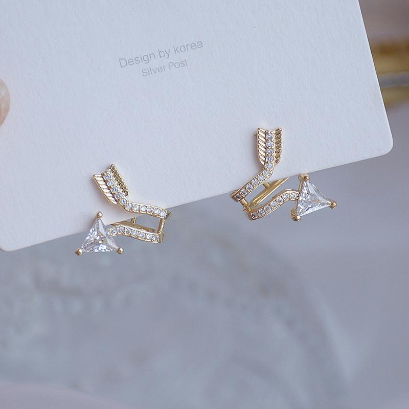 

Stud Fashion Brand Jewelry 14K Real Gold Unique Arrow Earrings For Women Gift Shining Zircon