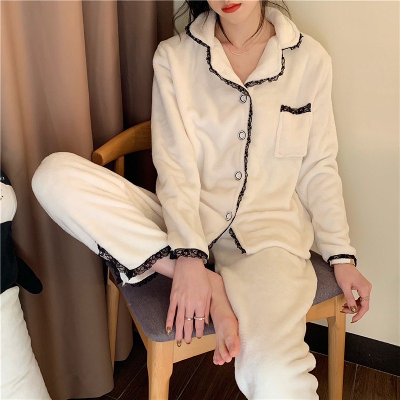 

2021 New Pajamas for Fancy Women Loungewear Autumn Lace Velo Pjs Set Two Fashion Pieces Long Sleeves Tops and Pajama Pants NA1V, Black